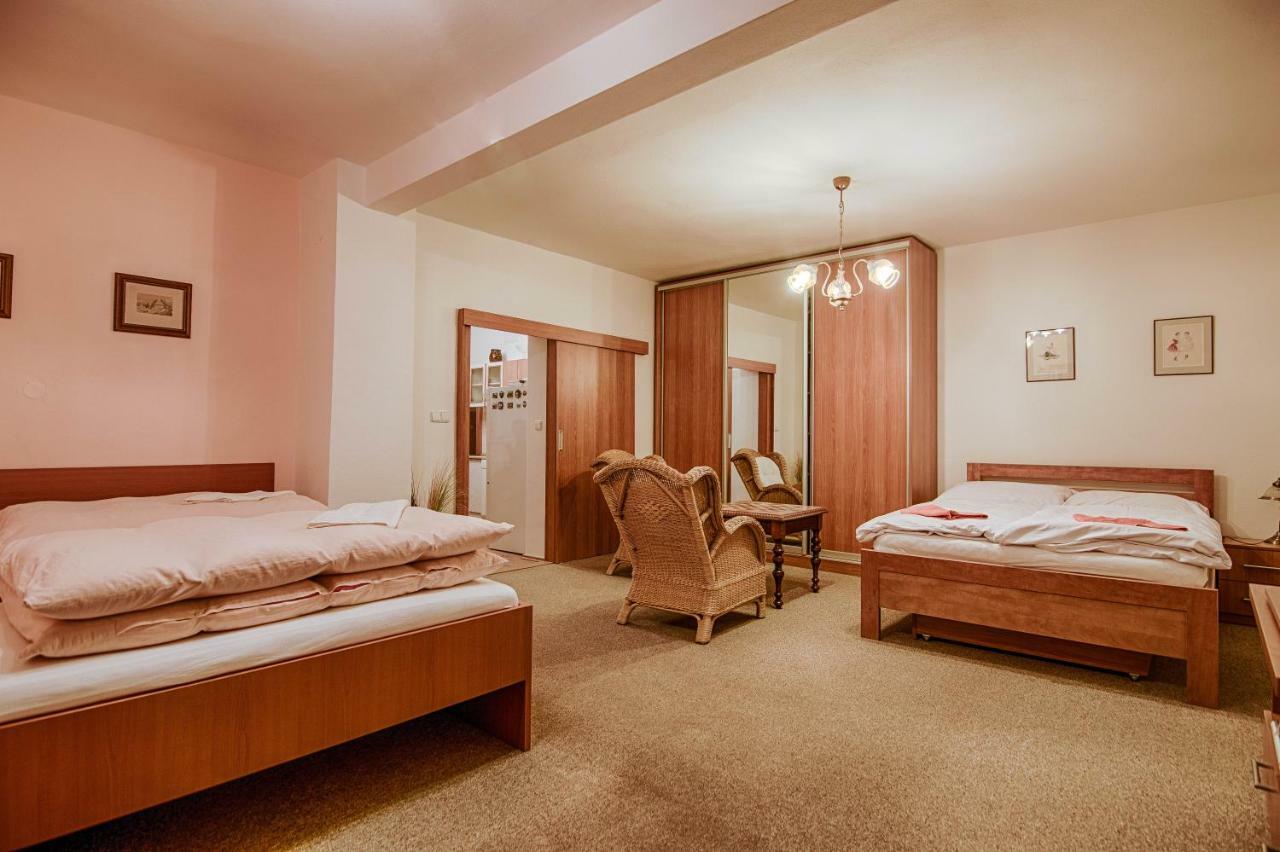Apartamento Pod Svatym Kopeckem Mikulov Exterior foto