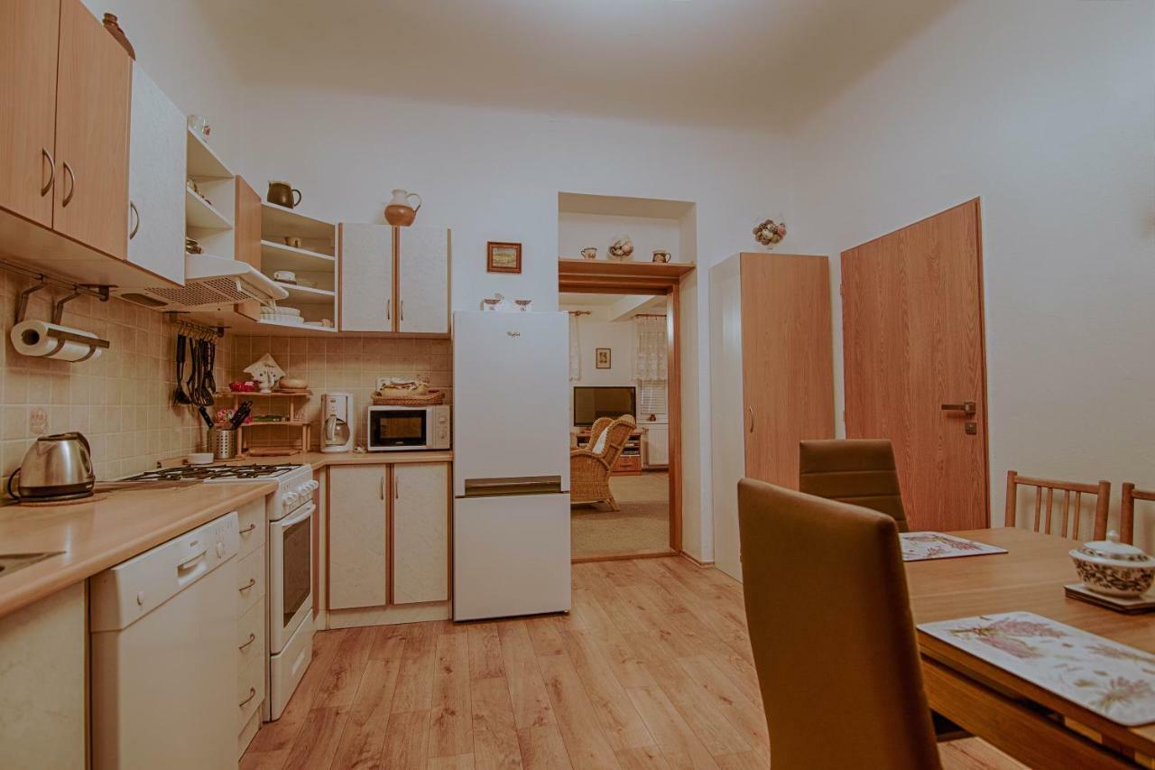 Apartamento Pod Svatym Kopeckem Mikulov Exterior foto